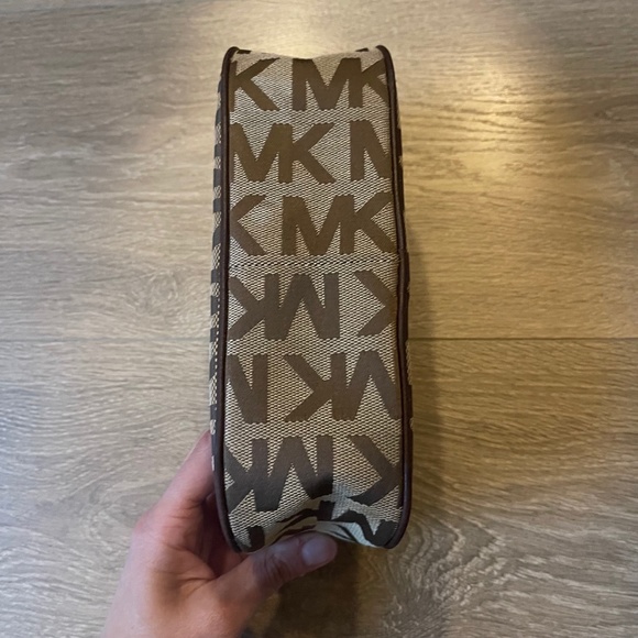 Michael Kors Cosmetic Bag - Picture 8 of 16